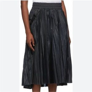 Limited Edition Nike x Sacai Black Pleated Skirt Size Small
